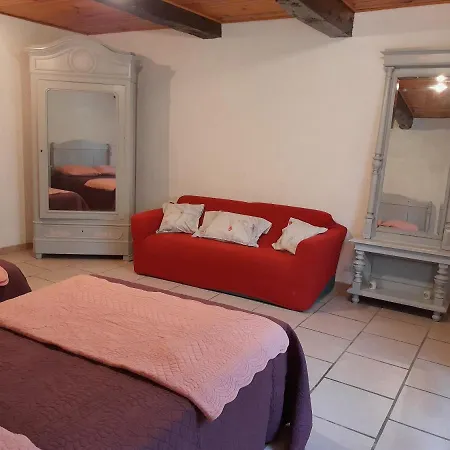 Maison Typique Gasconne * Ornezan